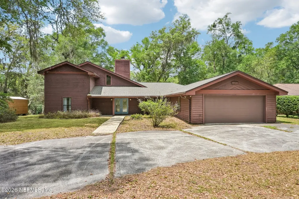 2402 Sandy Run Drive W Middleburg FL 32068