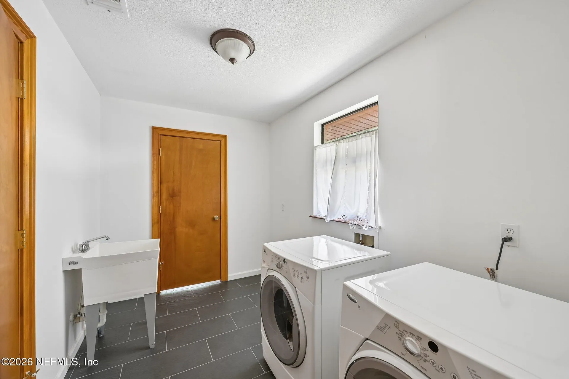 2402 Sandy Run Drive W Middleburg FL 32068