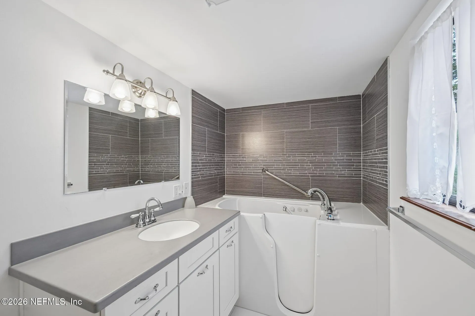 2402 Sandy Run Drive W Middleburg FL 32068