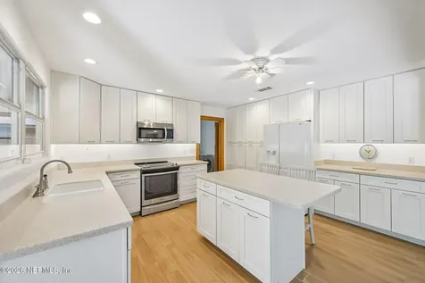 2402 Sandy Run Drive W Middleburg FL 32068