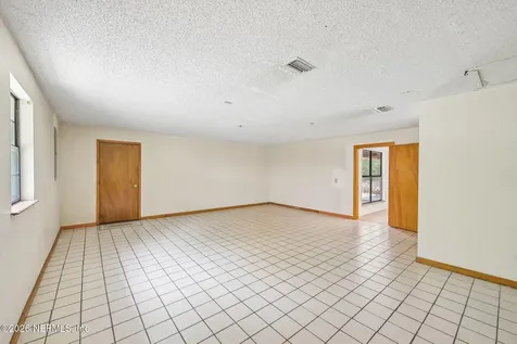 2402 Sandy Run Drive W Middleburg FL 32068