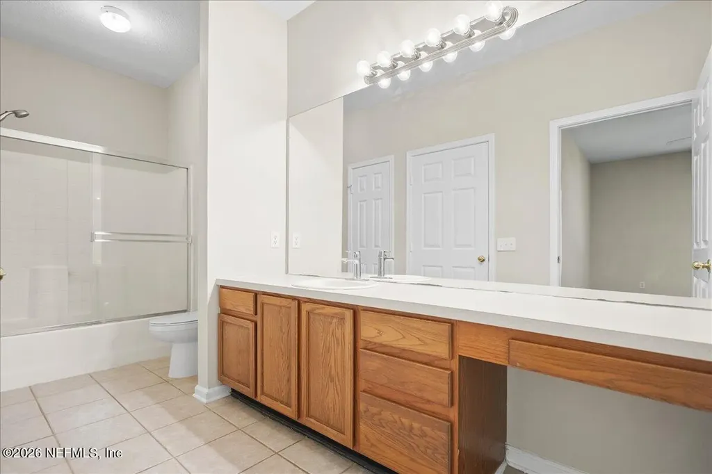 10550 Baymeadows Road Jacksonville FL 32256