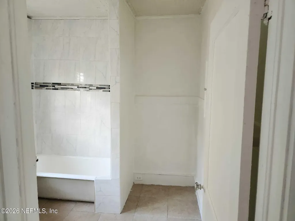 2577 Haldumar Terrace Jacksonville FL 32204