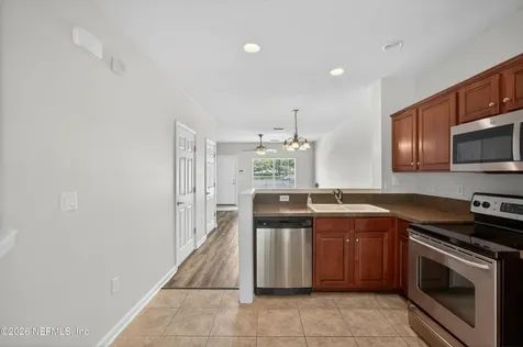 8098 Summer Palm Court Jacksonville FL 32256