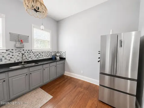443 E 3rd Street Jacksonville FL 32206