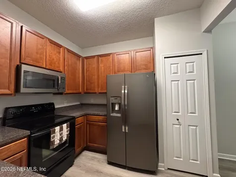 8601 Beach Boulevard Jacksonville FL 32216