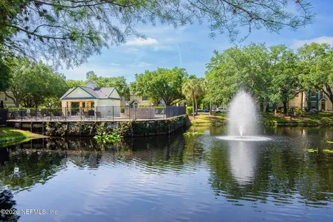 13703 Richmond Park Drive Jacksonville FL 32224