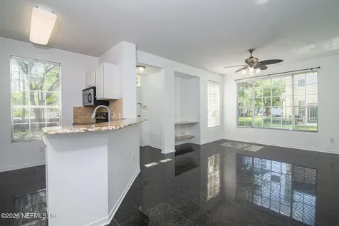 13703 Richmond Park Drive Jacksonville FL 32224