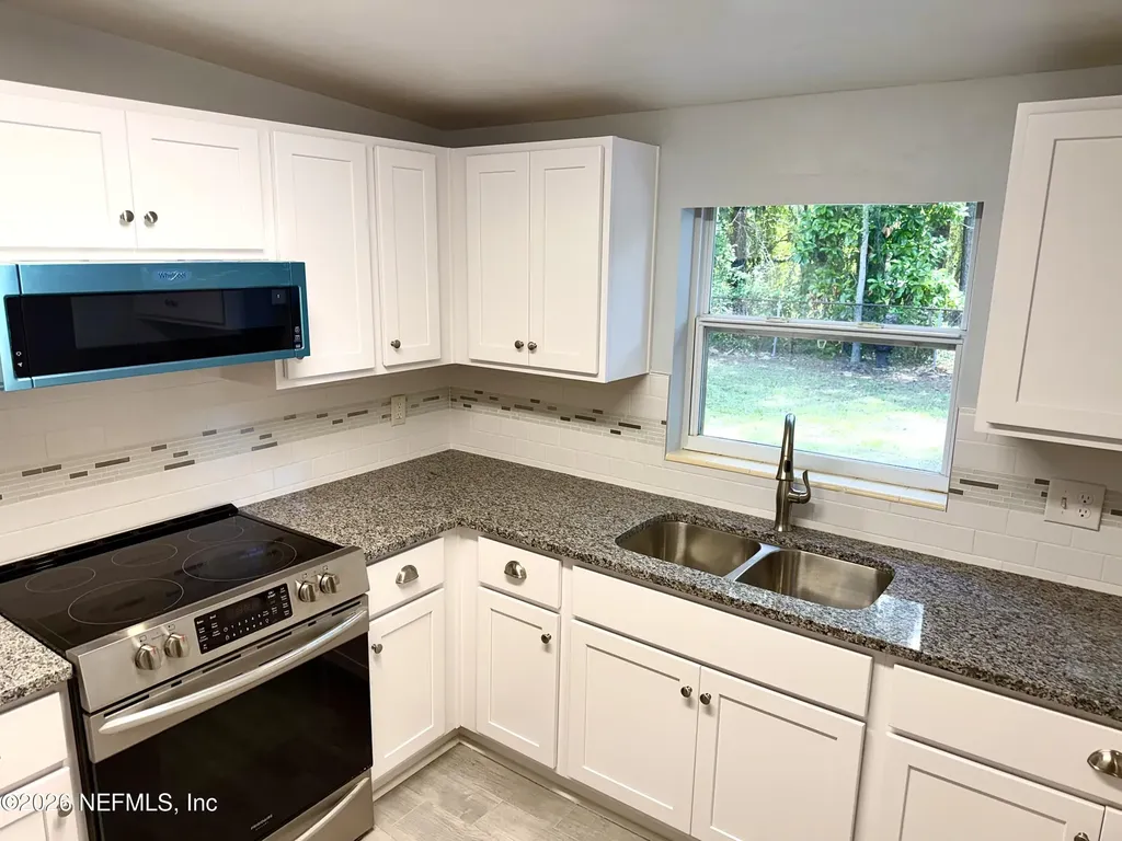 2909 Lauderdale Drive E Jacksonville FL 32277