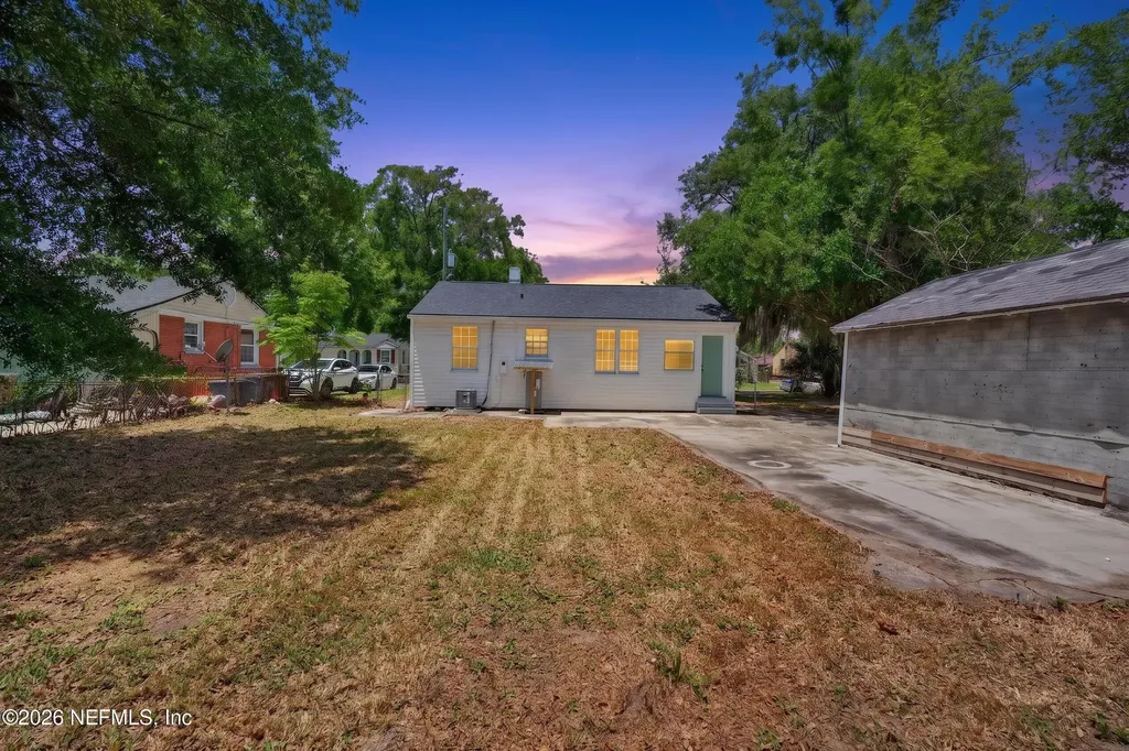 8073 Wakefield Avenue Jacksonville FL 32208