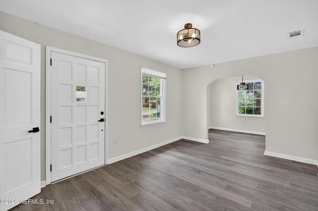 8073 Wakefield Avenue Jacksonville FL 32208