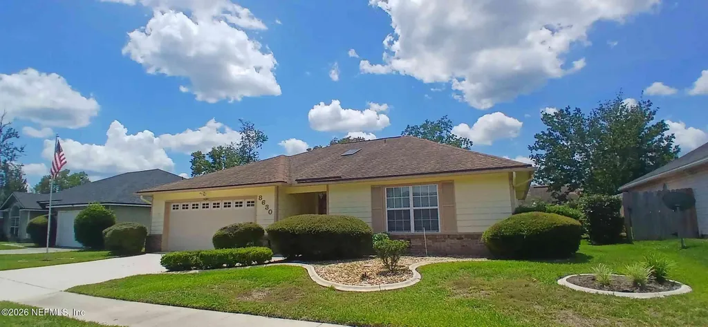 8630 Charlesgate Circle N Jacksonville FL 32244