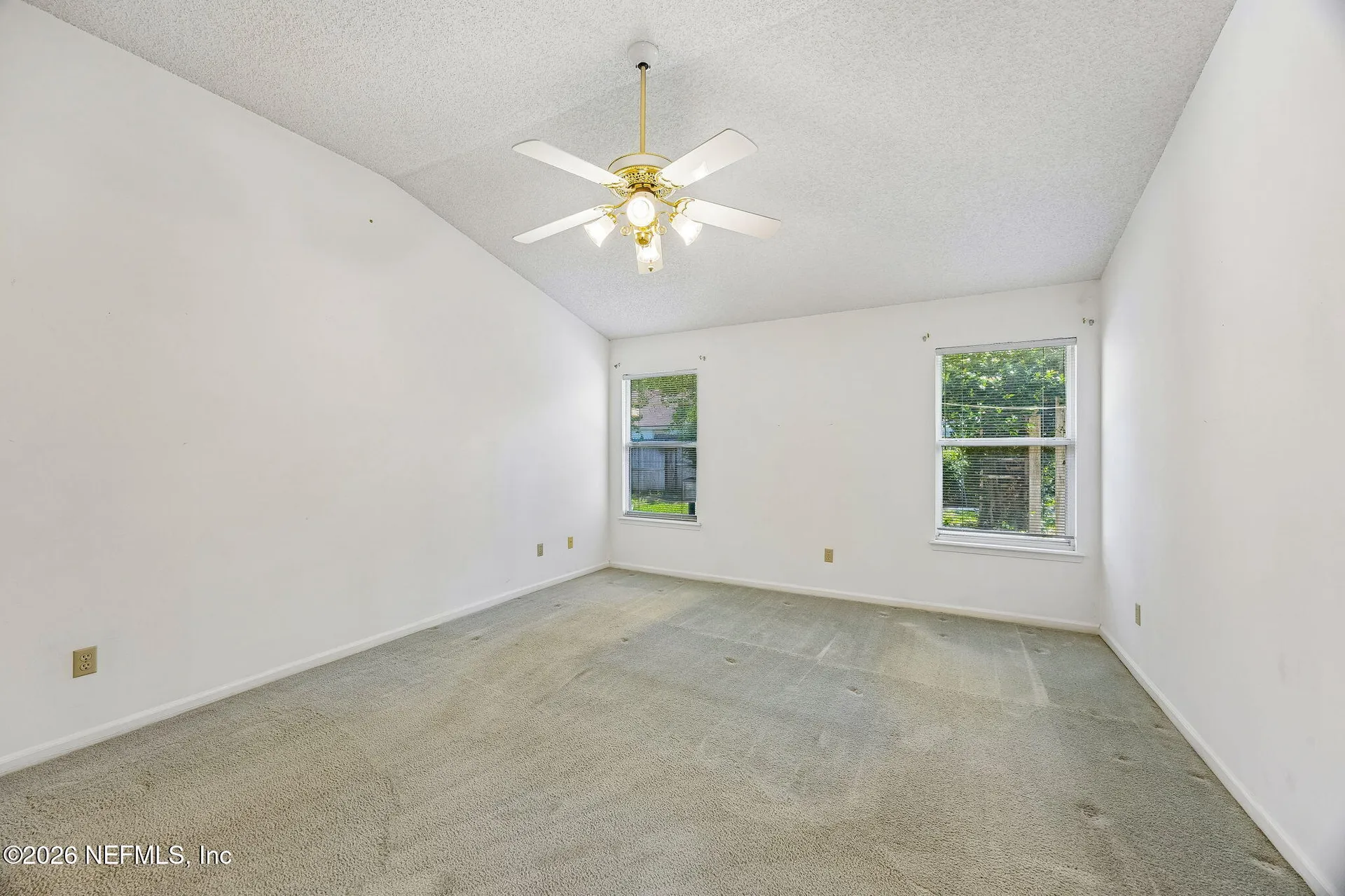 8630 Charlesgate Circle N Jacksonville FL 32244