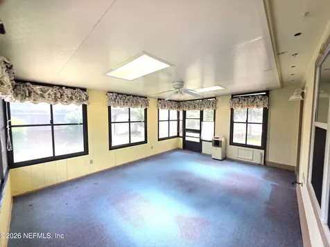 8630 Charlesgate Circle N Jacksonville FL 32244