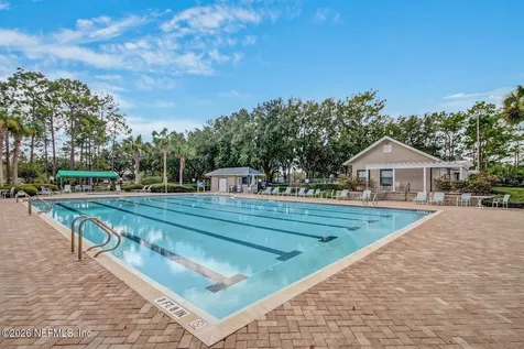 8630 Charlesgate Circle N Jacksonville FL 32244