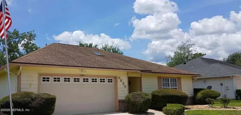 8630 Charlesgate Circle N Jacksonville FL 32244