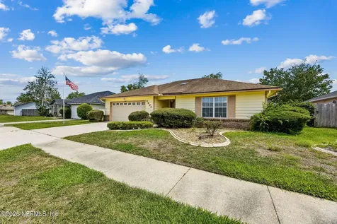 8630 Charlesgate Circle N Jacksonville FL 32244