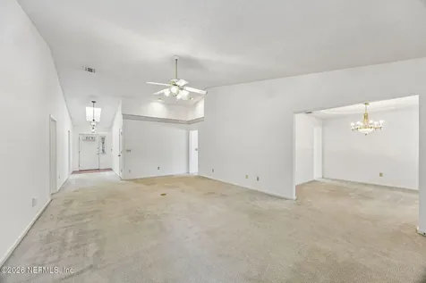 8630 Charlesgate Circle N Jacksonville FL 32244