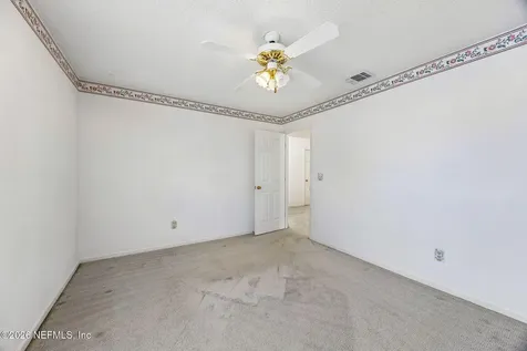 8630 Charlesgate Circle N Jacksonville FL 32244