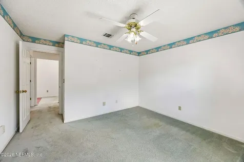 8630 Charlesgate Circle N Jacksonville FL 32244