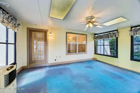 8630 Charlesgate Circle N Jacksonville FL 32244
