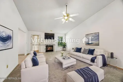 8630 Charlesgate Circle N Jacksonville FL 32244