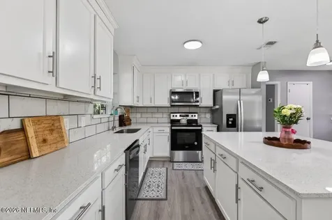 9744 Sappington Avenue Jacksonville FL 32208