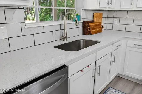 9744 Sappington Avenue Jacksonville FL 32208
