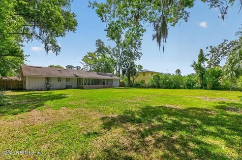 9744 Sappington Avenue Jacksonville FL 32208