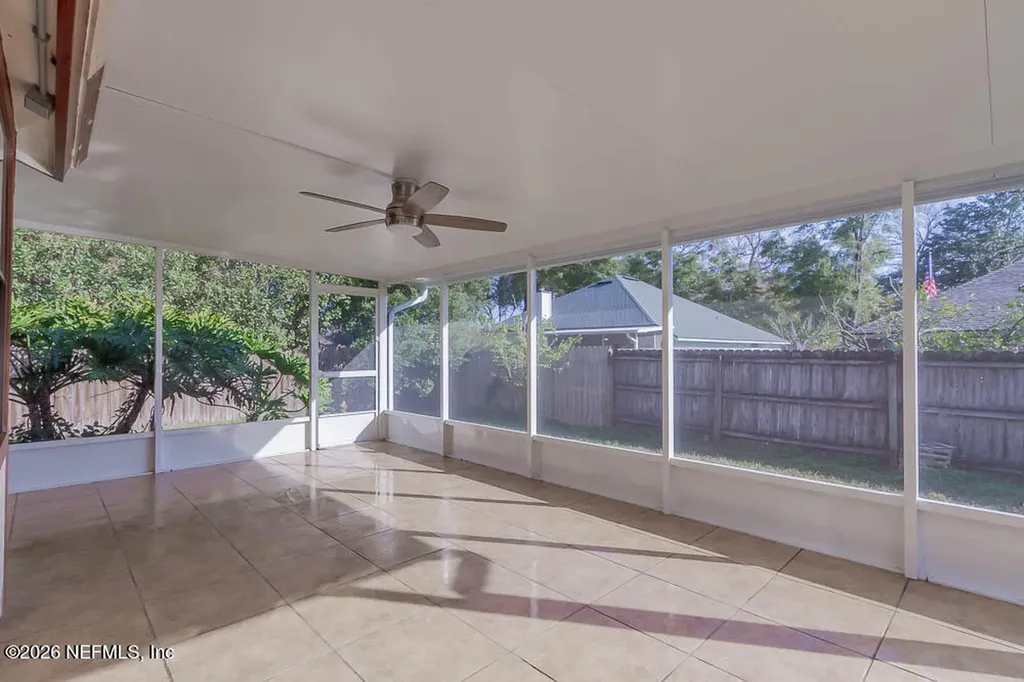 1639 Ponderosa Pine Drive E Jacksonville FL 32225