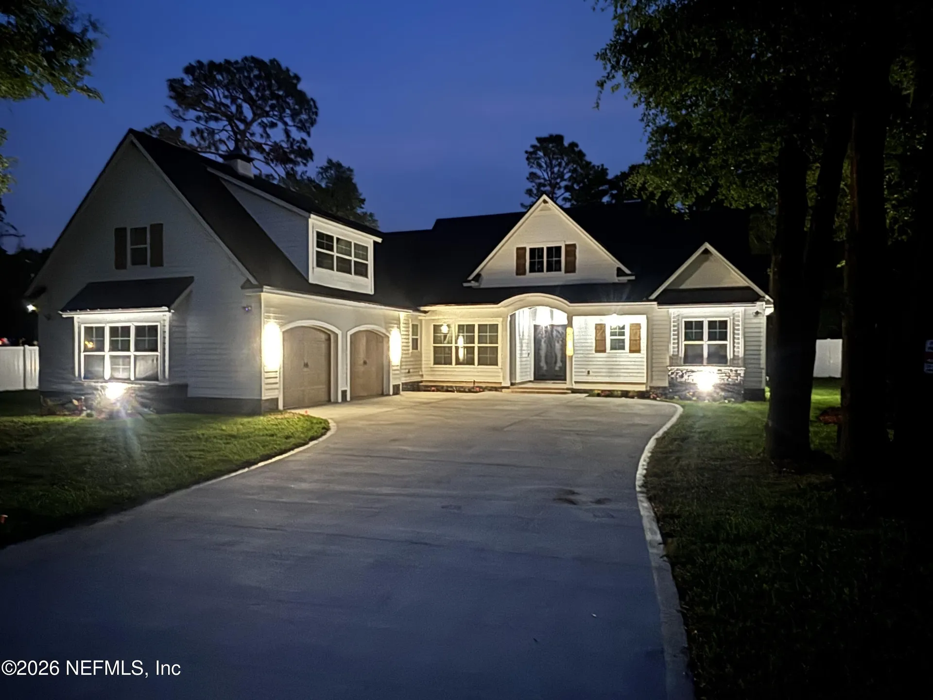 2418 Leafdale Circle S Jacksonville FL 32218