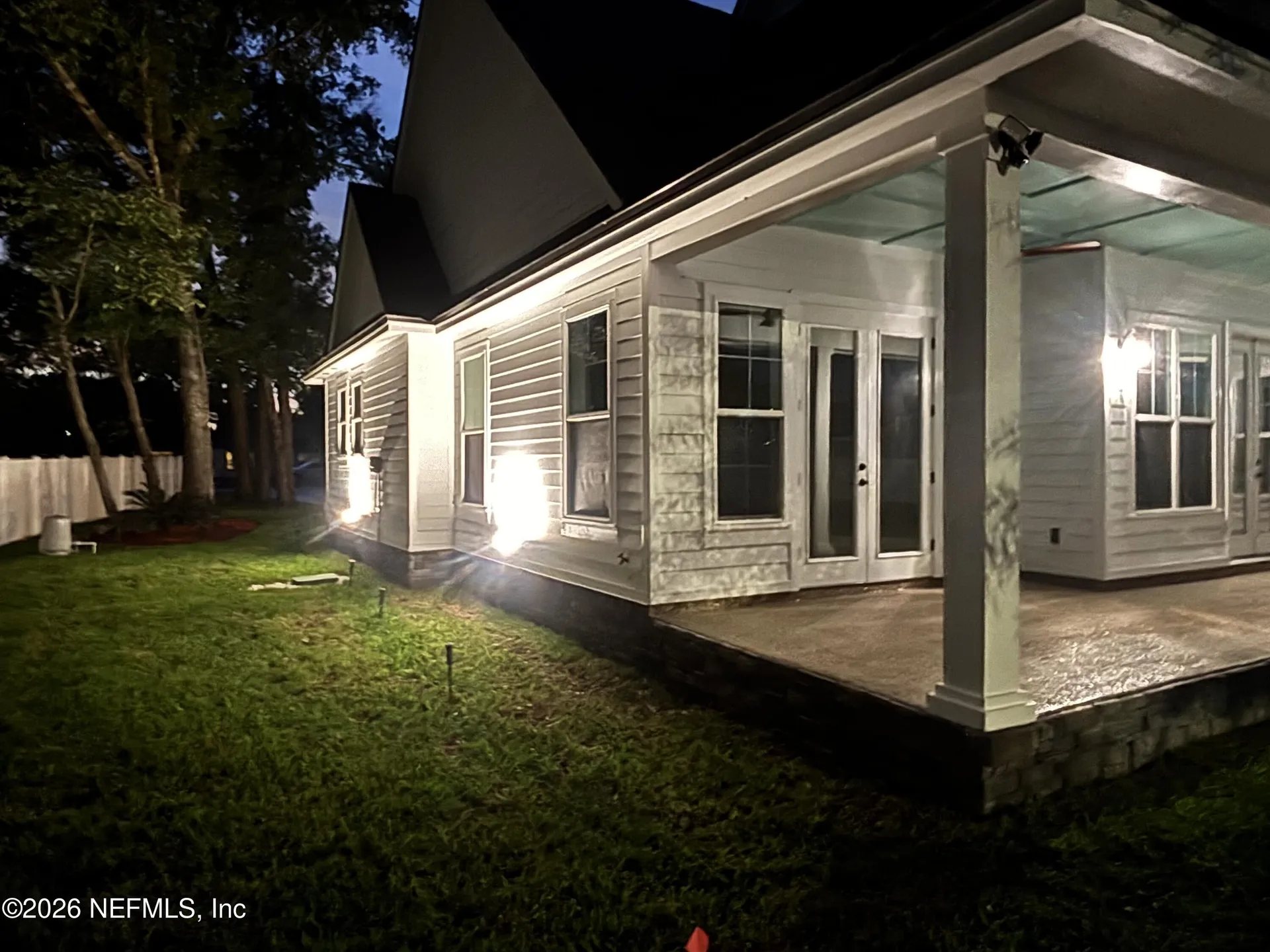 2418 Leafdale Circle S Jacksonville FL 32218