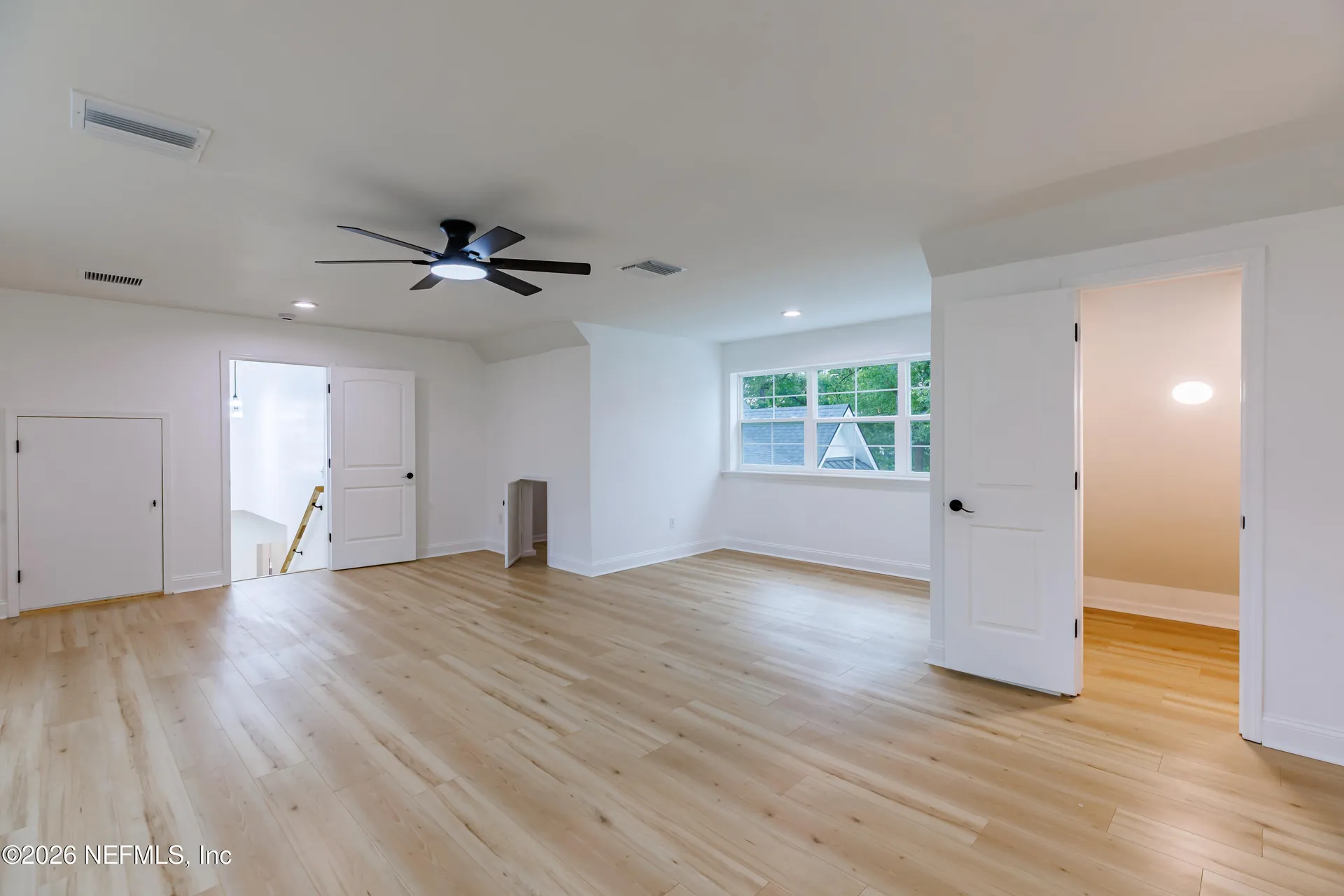2418 Leafdale Circle S Jacksonville FL 32218
