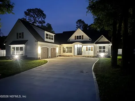 2418 Leafdale Circle S Jacksonville FL 32218