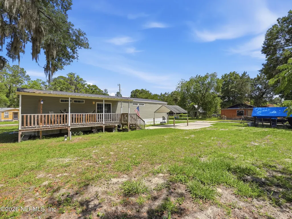 100 Bostwick Lane Palatka FL 32177