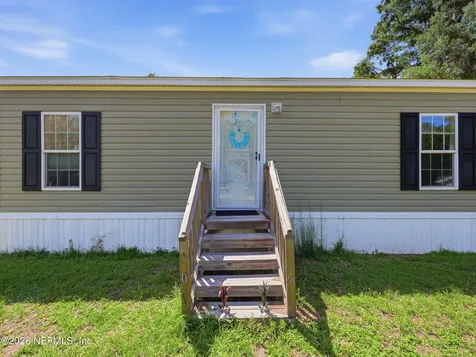 100 Bostwick Lane Palatka FL 32177