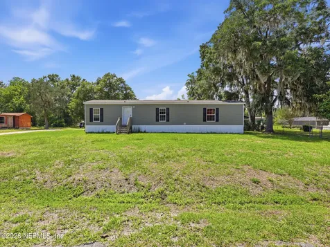 100 Bostwick Lane Palatka FL 32177