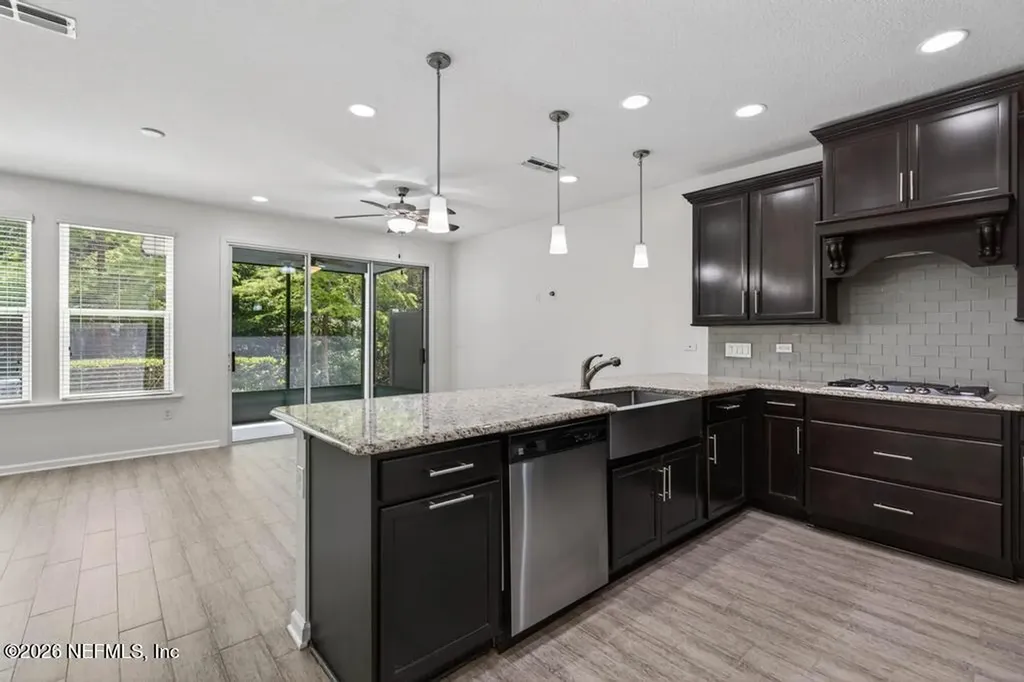 15 Canary Palm Court Ponte Vedra FL 32081