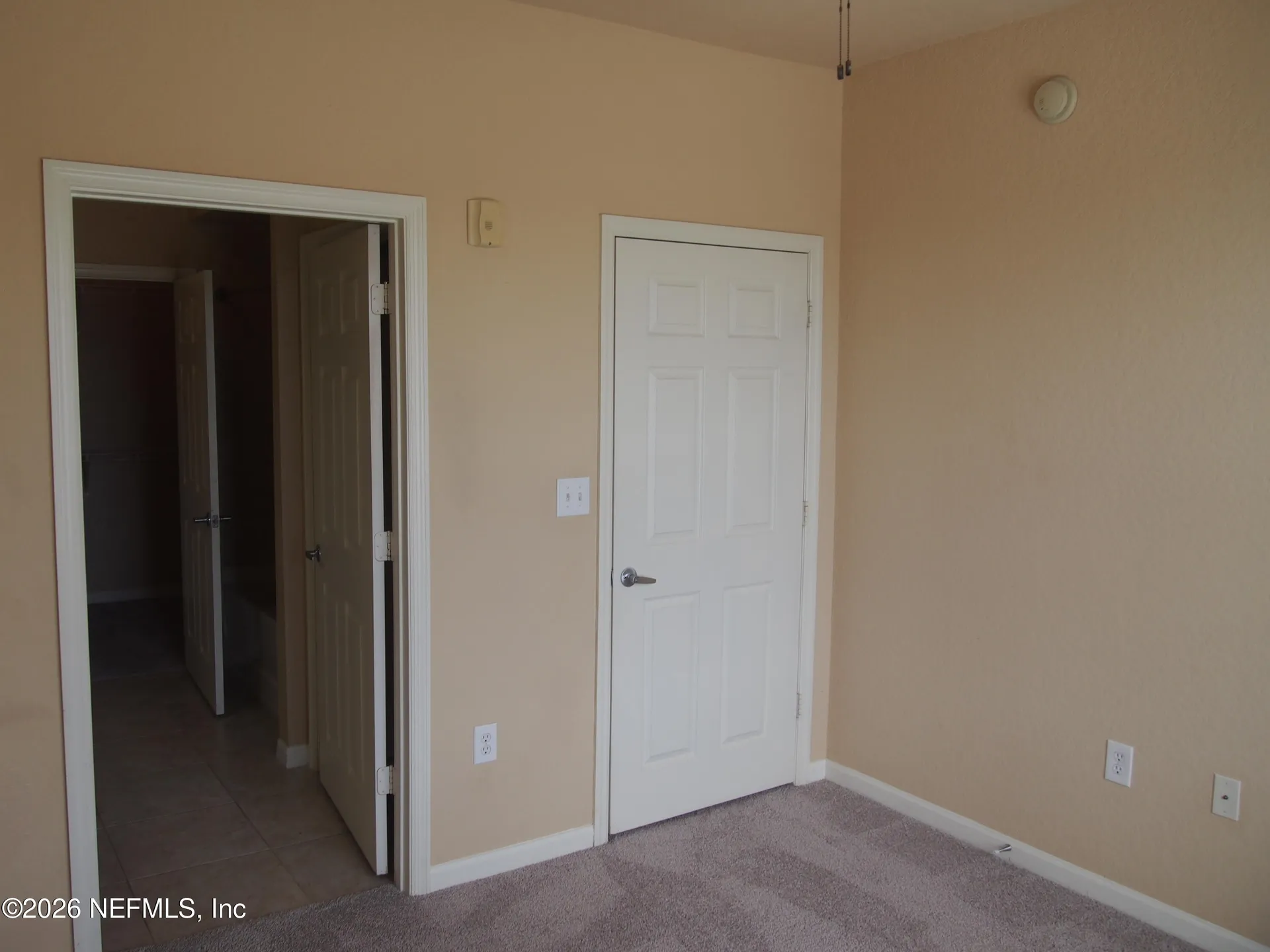 8539 Gate Parkway Jacksonville FL 32216