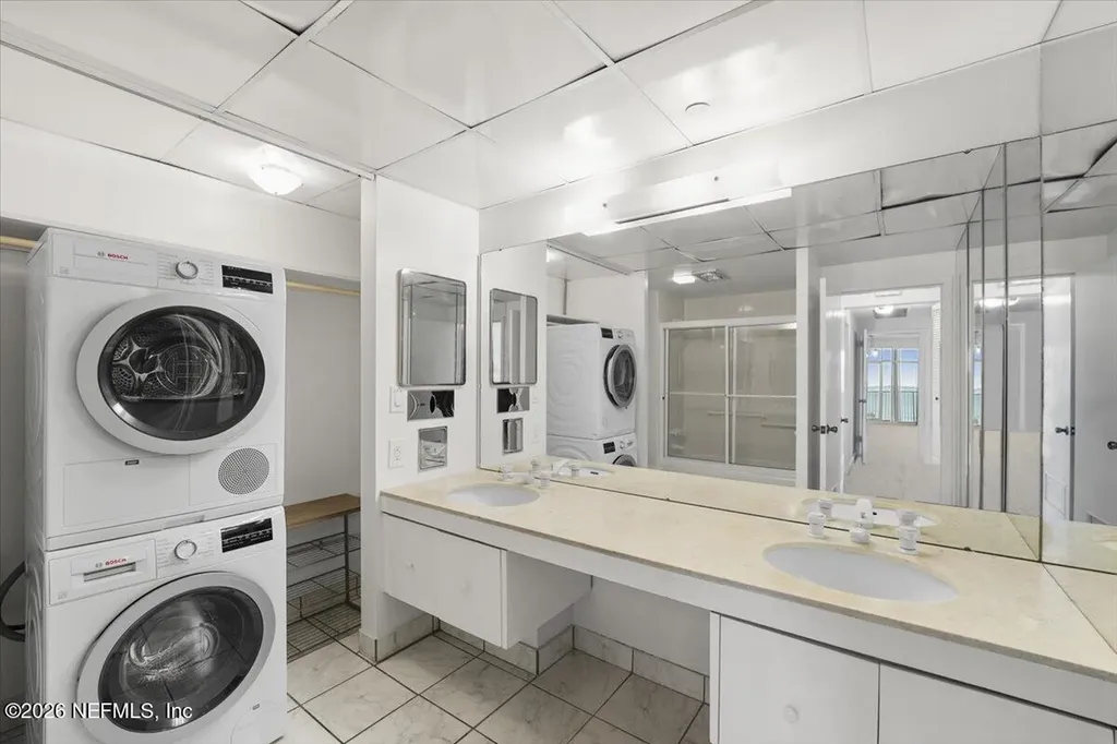 1560 Lancaster Terrace Jacksonville FL 32204