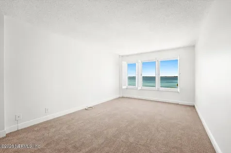 1560 Lancaster Terrace Jacksonville FL 32204