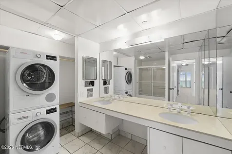 1560 Lancaster Terrace Jacksonville FL 32204