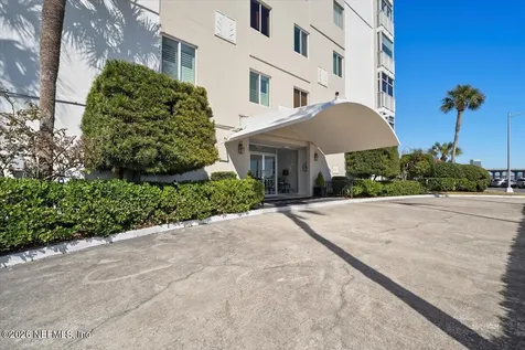 1560 Lancaster Terrace Jacksonville FL 32204