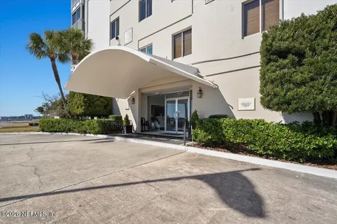 1560 Lancaster Terrace Jacksonville FL 32204