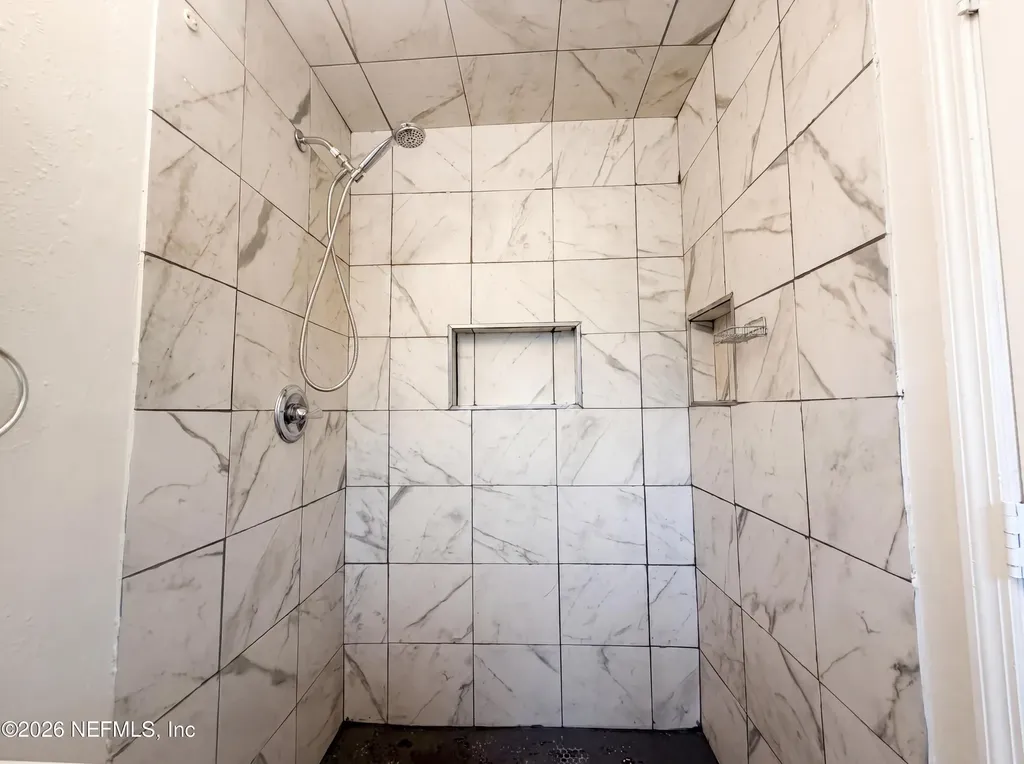 7520 Altus Drive S Jacksonville FL 32277