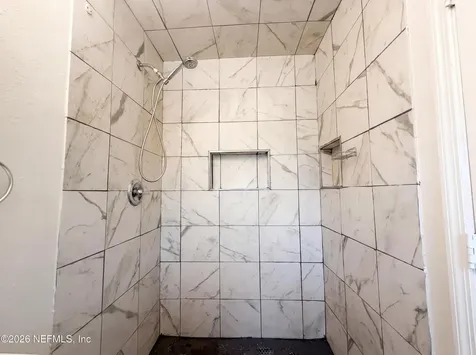 7520 Altus Drive S Jacksonville FL 32277