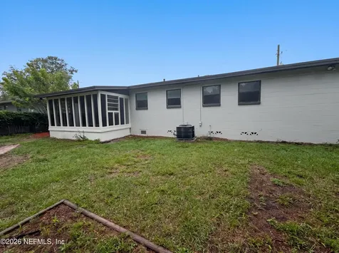 7520 Altus Drive S Jacksonville FL 32277