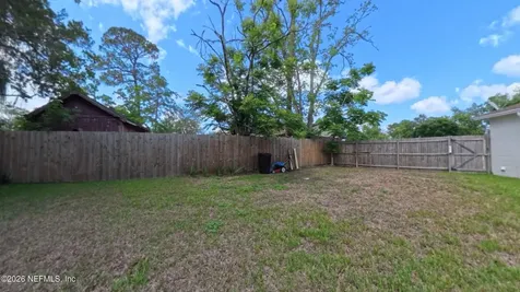 214 E Teakwood Circle Middleburg FL 32068