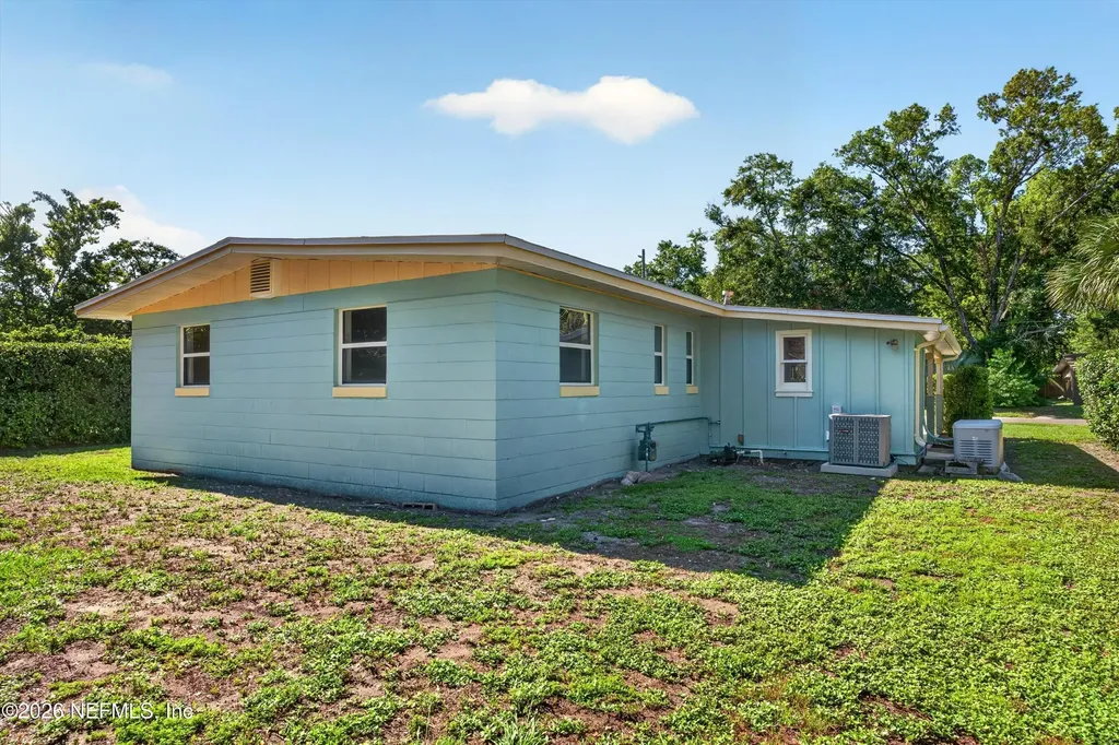 6715 Frye Avenue W Jacksonville FL 32210