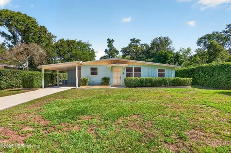 6715 Frye Avenue W Jacksonville FL 32210
